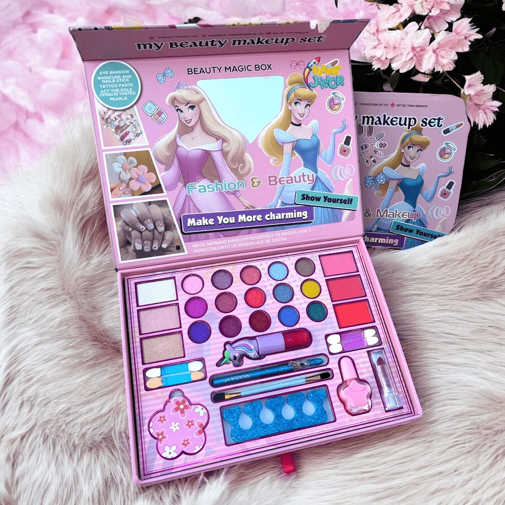 Style & Shine All-in-One Beauty Makeup Kit